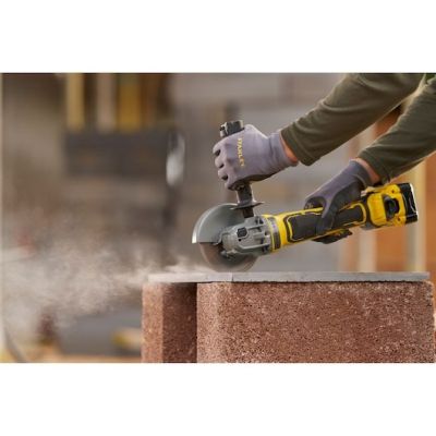 3. STANLEY SFMCG700B Winkelschleifer