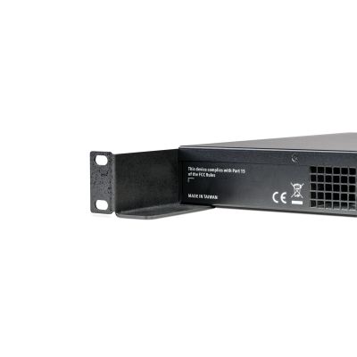4. LANCOM Rack-Switch L250 Schwarz