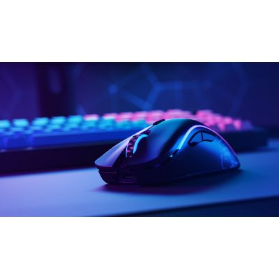 8. Glorious PC Gaming Race GLO-MS-DW-MB rechte Seite RF Wireless 19000 DPI Maus