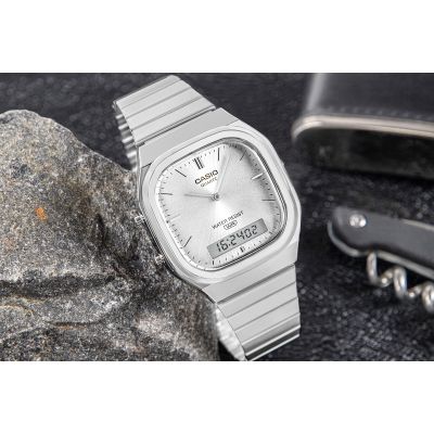 5. Herrenuhr CASIO VINTAGE AQ-240E-7AEF + Box