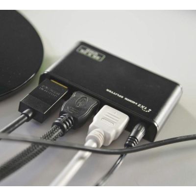 8. Techly IDATA HDMI2-4K2 HDMI TV-Splitter 2x HDMI