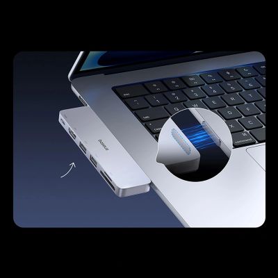 7. Baseus UltraJoy Series 6-in-1 USB-C 40Gb/s USB 3.0 HDMI 4K USB-Hub mit SD- und MicroSD-Kartenleser – Grau