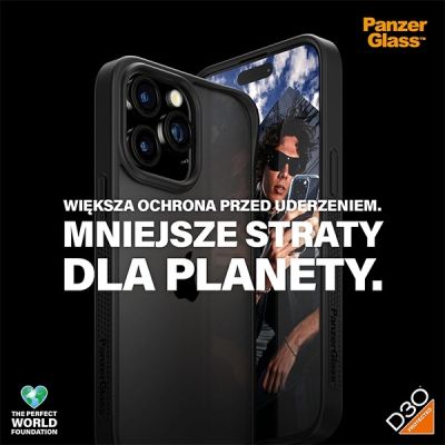 6. PanzerGlass ClearCase Hülle für iPhone 15 Pro Max mit Militärzertifizierung – Transparent und Schwarz