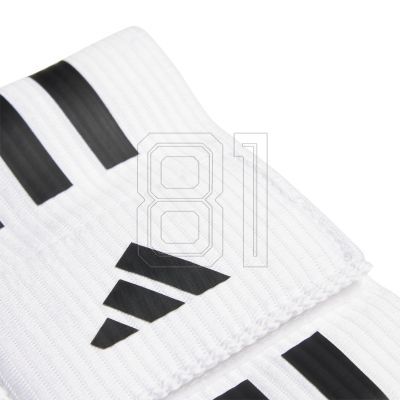 2. Adidas Real Madrid Kapitänsbinde IY2876