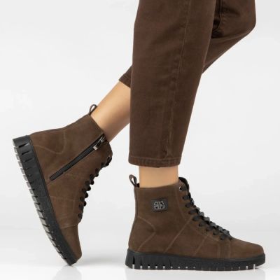 6. Braune Wildleder-Ankle-Boots für Damen, Modell Filippo DBT7273