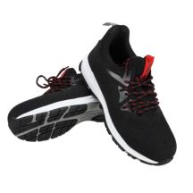 M83V Sportschuhe Größe 45