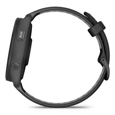 24. Garmin Forerunner 265 46 mm Schwarz