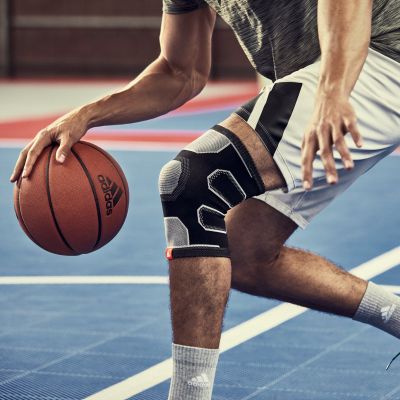5. adidas S ADSU-12521BK Kniebandage
