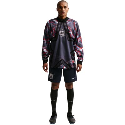 5. Nike England Strike Herrenshorts Marineblau IB5064 451