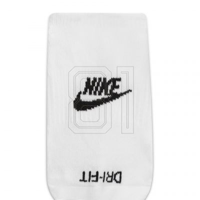 3. Nike Everyday Plus Gepolsterte Socken DN3314-100