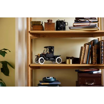 15. LEGO Icons 11376 - Ford Modell T