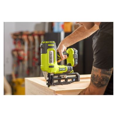 2. 18V ONE+ R16GN18G RYOBI Akku-Nagler