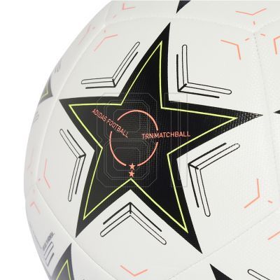 8. Football adidas Champions League UCL Training IX4062