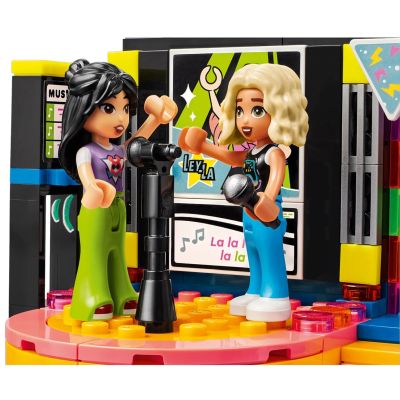 5. LEGO Friends 42610 Karaoke-Party