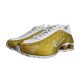 3. Nike Shox R4 Metallic Gold White (GS) Sportschuhe - CW2626-700