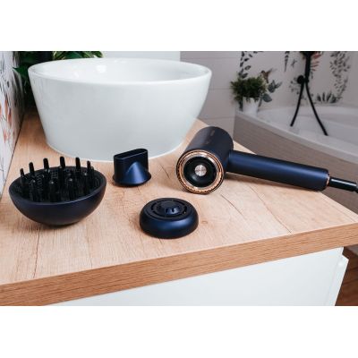 11. BLDC VV8100 CONCEPT Haartrockner