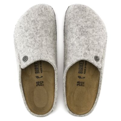 9. Birkenstock Zermatt Cozy Home Hausschuhe aus hellgrauem Wollfilz, normale Weite (1015080)