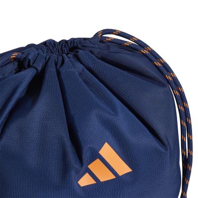 4. adidas APWR KF4533 Tasche