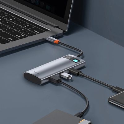 17. Baseus Metal Gleam Series multifunktionaler USB HUB 7in1 Typ C HDMI TF PD Kartenleser grau (WKWG020113)