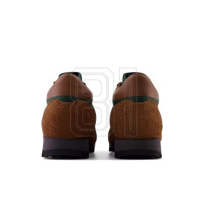 5. New Balance UALGSBG Schuhe