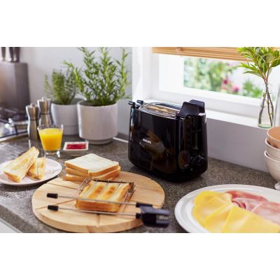 10. PHILIPS HD 2583/90 Toaster