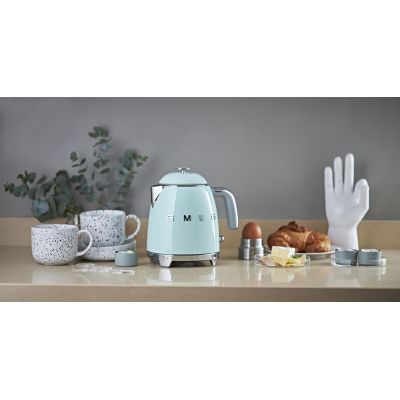 41. SMEG Wasserkocher Modell KLF05PGEU Mini 0,8 l Pastellgrün