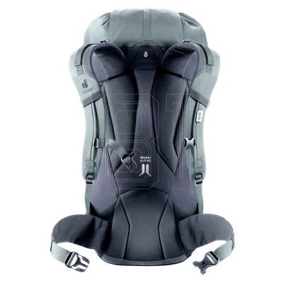 7. Deuter Guide 30L Rucksack 3361323-7411