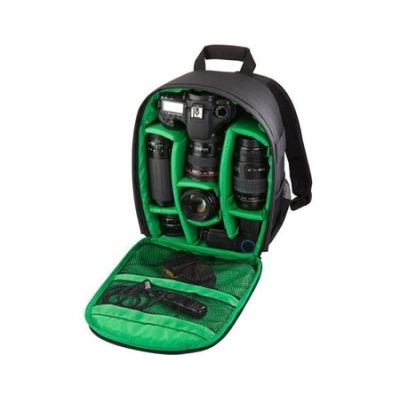 4. Rivacase 7460 (PS) Rucksack Schwarz