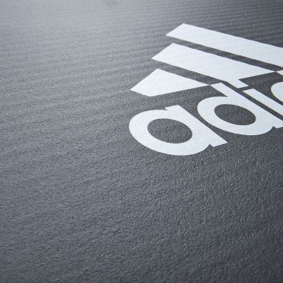9. Adidas Matte 10 mm ADMT-11015GR