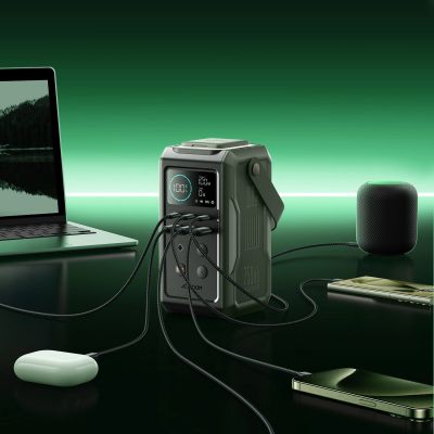 10. Powerbank Joyroom JR-PBF10 75000mAh 100W 3x USB-C 3x USB-A mit faltbarer Taschenlampe und Griff - Grün