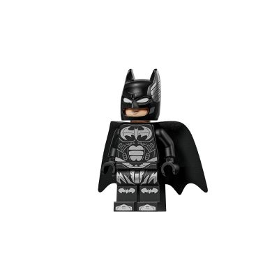 5. LEGO DC Super Heroes 76333 - Batmobil aus Batman & Robin