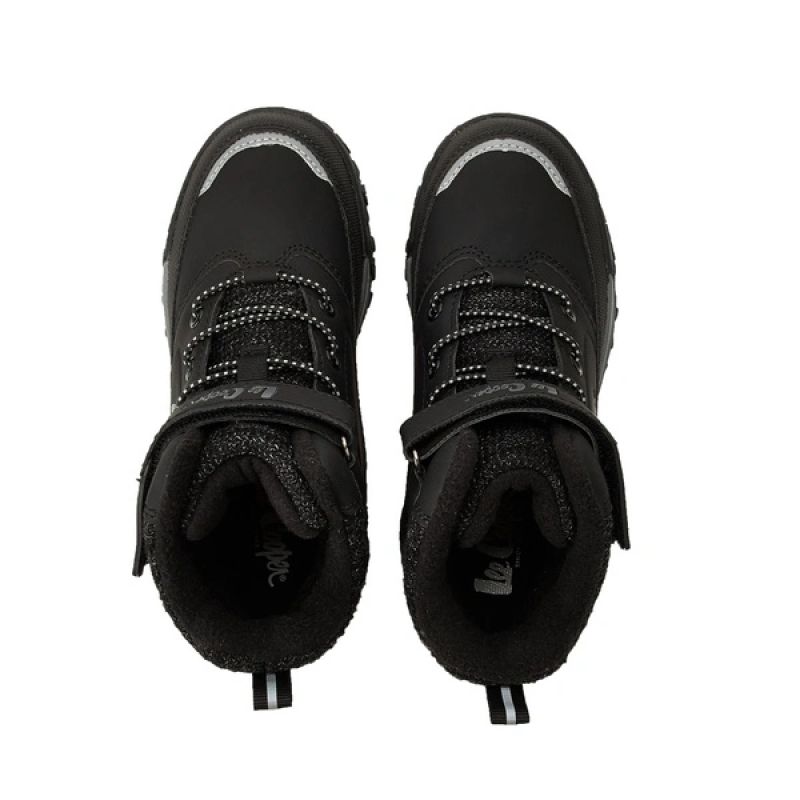 3. Schwarze Stiefeletten von Lee Cooper mit Klettverschluss