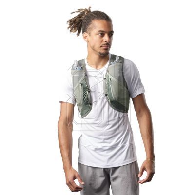 3. Salomon Active Skin 12 Set backpack C21776