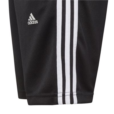 11. Adidas Designed 2 Move 3-Streifen Shorts Jr HI6833