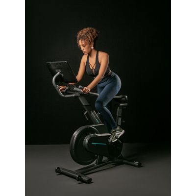 85. OVICX Q200X magnetisches Heimtrainer-Fahrrad mit 15,6" TFT-Touchscreen, WIFI, Bluetooth und App