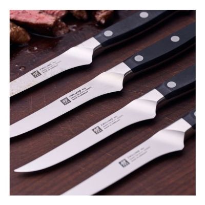 5. ZWILLING Pro Steakmesserset 38430-002-0 (4-teilig)