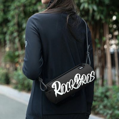 2. Rockbros G005 Flash Journey Lenkertasche 2L - Schwarz