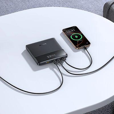 13. Baseus Blade H1 20000mAh 100W Powerbank mit Display - Schwarz