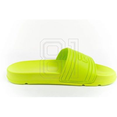 5. Fila M FFM0204.2004 Flip-Flops