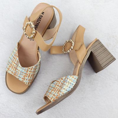 24. Damen-Sandalen mit Flechtoptik und Blockabsatz, beige M.Daszyński MR24125-4