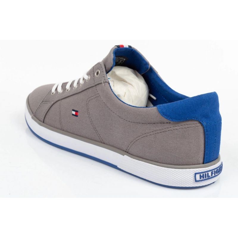 10. Tommy Hilfiger Sneaker M FM0FM00596039
