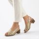 5. Bequeme goldene Damensandalen mit Blockabsatz M.Daszyński SA262-3