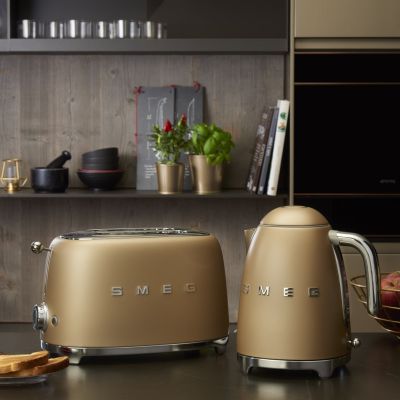 9. Smeg TSF01CHMEU Toaster 6 2 Fächer 950 W Champagner