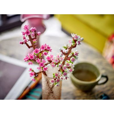 12. LEGO Botanik 40725 Kirschblüten