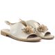 4. Damen-Sandalen aus flachem Leder mit Kristallen, Gold, S.Barski 61-6004