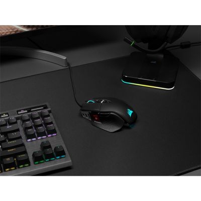 13. Corsair M65 RGB ULTRA Maus Rechte Seite USB Typ-A Optisch 26000 DPI