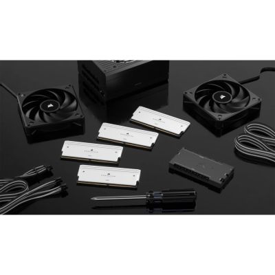 3. Corsair 32 GB PC 7000 CL34 DDR5-Speicherkit, 2 x 16 GB, Dominator T RGB Weiß, Einzelhandel