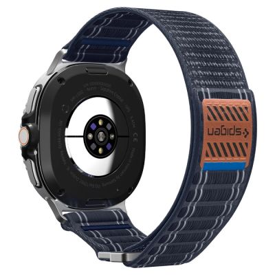 7. Spigen WBF0 Armband für Samsung Galaxy Watch 40/44/46 mm - Grau
