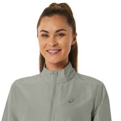 4. Asics Core Jacket W 2012C341-303
