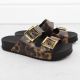 5. Zaxy RR285059 W INT2135D Flip-Flops